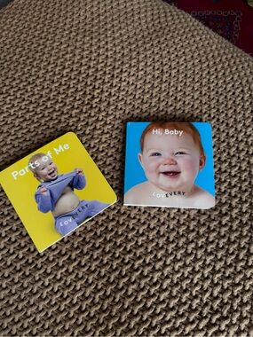 Lovevery Baby Board Book Bundle Hi Baby + Parts of Me Montessori Infant Books